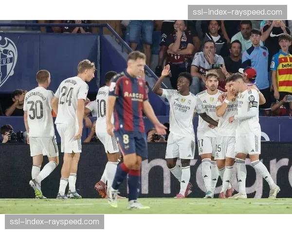 皇马基金会推出反种族主义教育短片,将在西甲所有赛场播放 皇马基金会推出反种族主义教育短片,将在西甲所有赛场播放